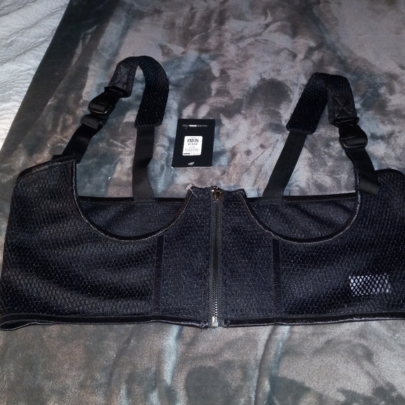 She's a stunner underwire corset - Picture 2 of 12